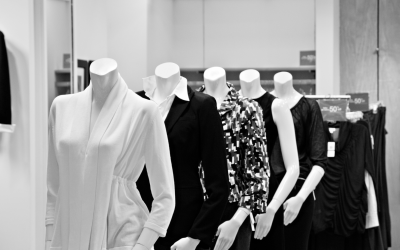 La Fast Fashion a-t-elle une date d&rsquo;expiration ? Découvrez pourquoi votre T-shirt pourrait ne pas survivre à 2025